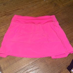Pink Lulu Lemon Skirt size 2 Tall
